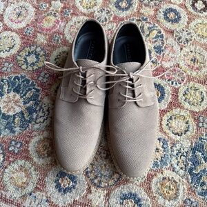 Elegant Beige Oxford Shoes